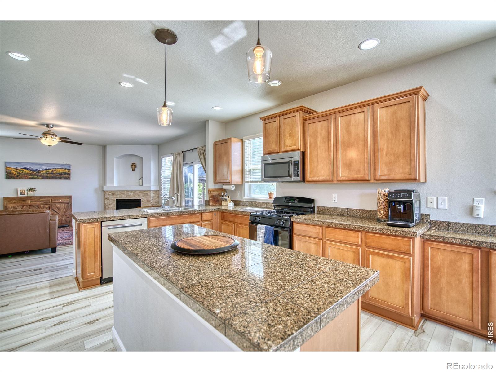 MLS Image #12 for 1667  kelmsley court,windsor, Colorado