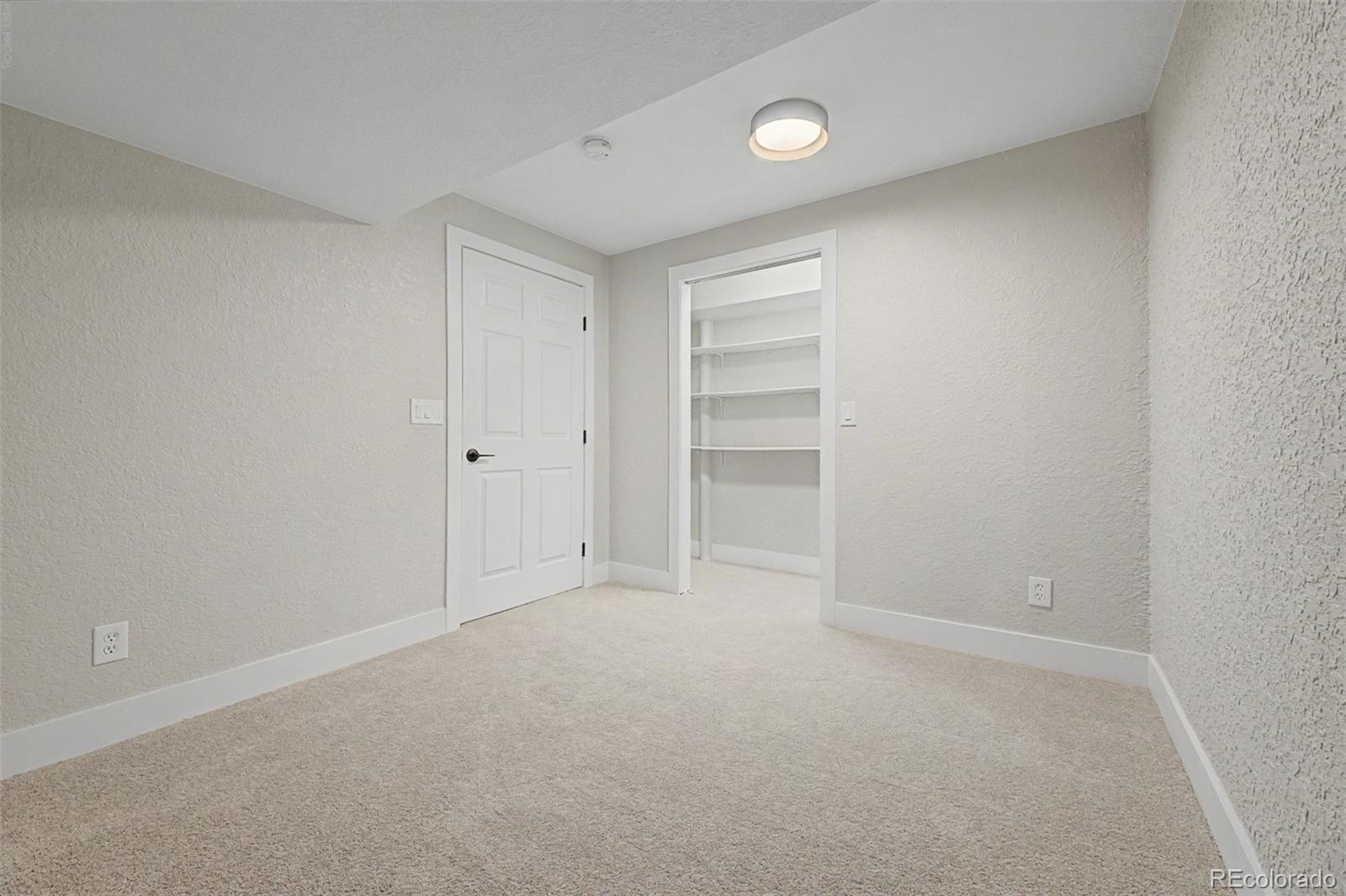 MLS Image #40 for 9125  ironwood way,littleton, Colorado