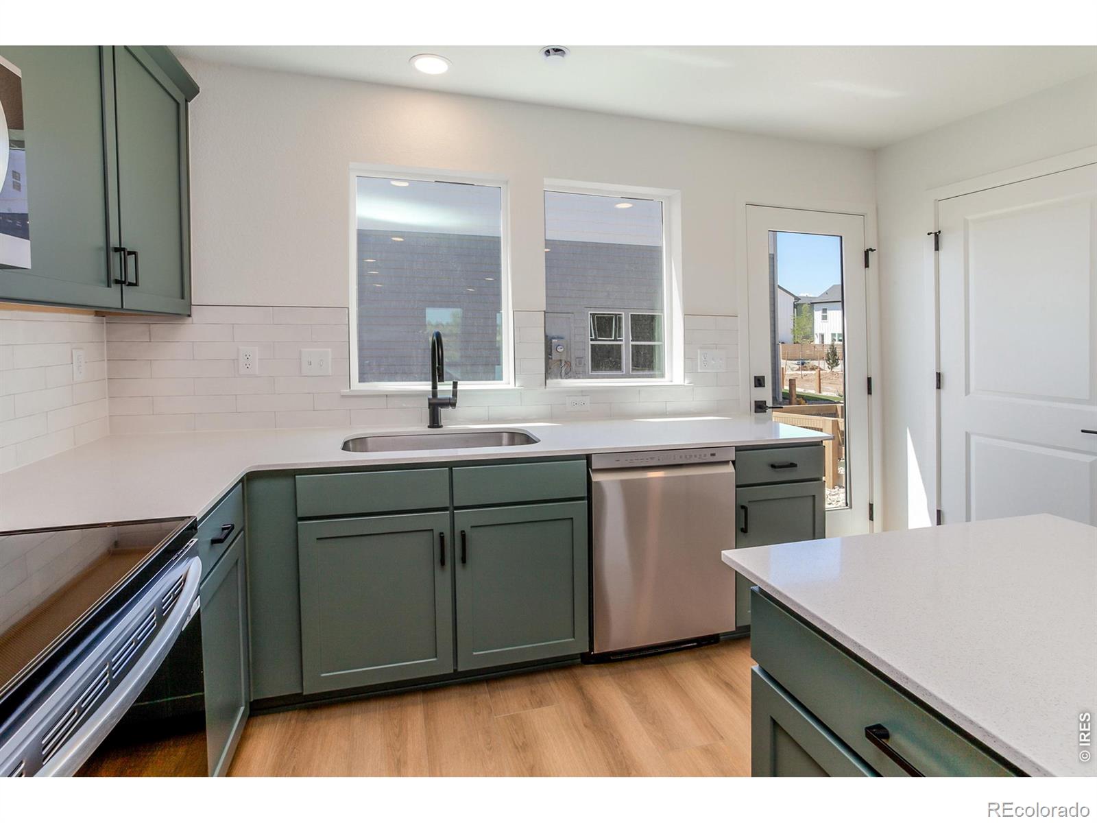 MLS Image #11 for 3289  comet street,fort collins, Colorado