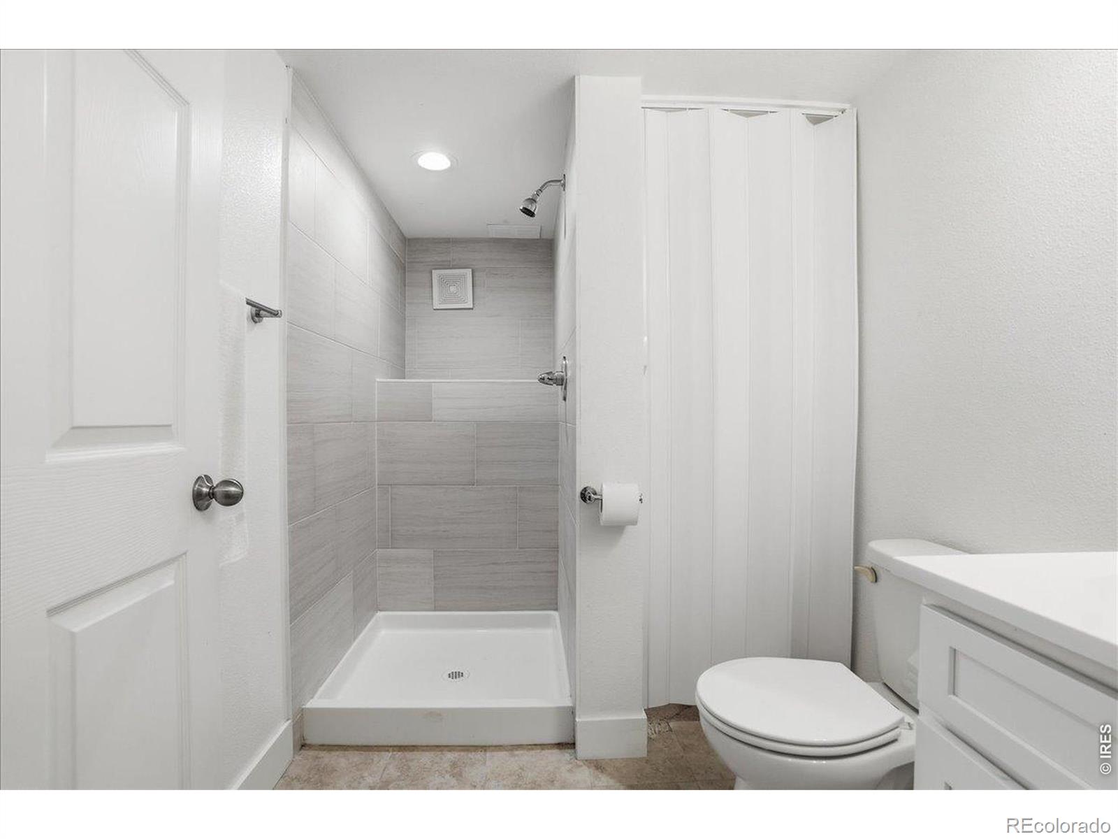 MLS Image #15 for 33062  county road 43 ,greeley, Colorado