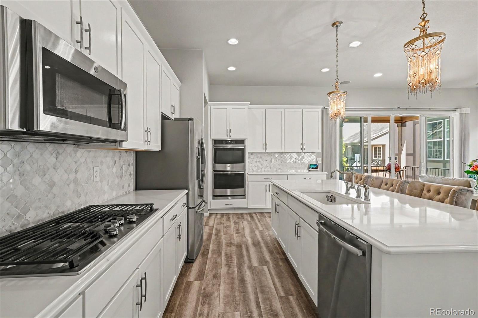MLS Image #11 for 6421  village lane,centennial, Colorado