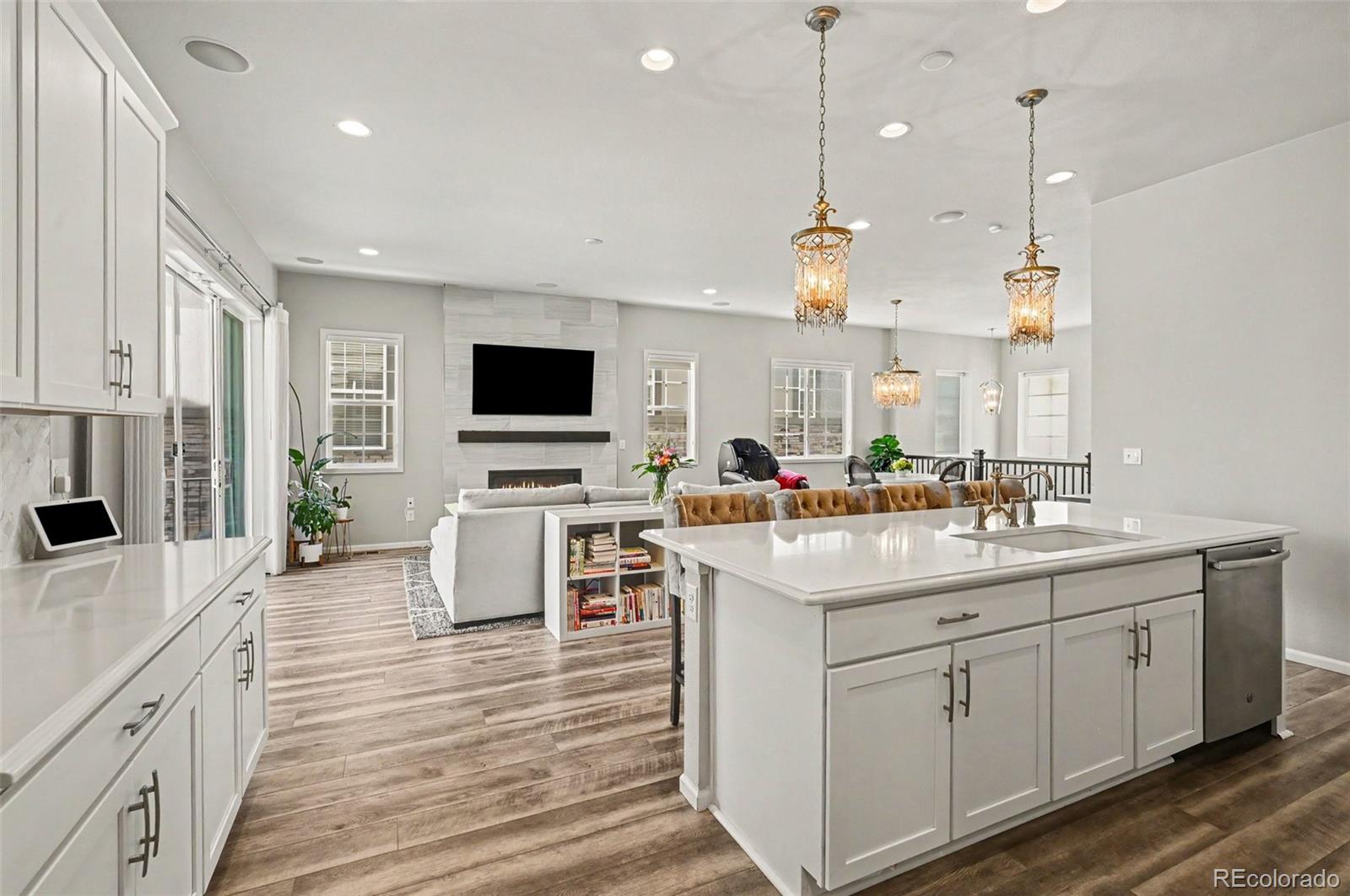 MLS Image #29 for 6421  village lane,centennial, Colorado