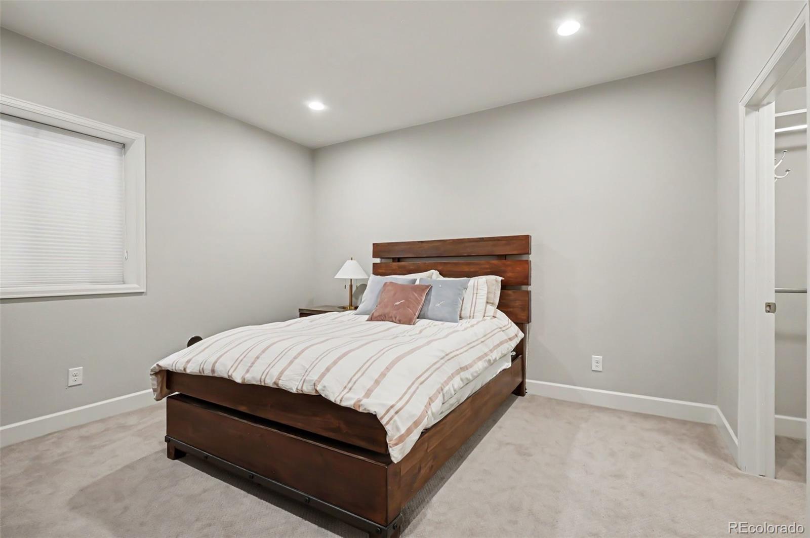MLS Image #39 for 6421  village lane,centennial, Colorado