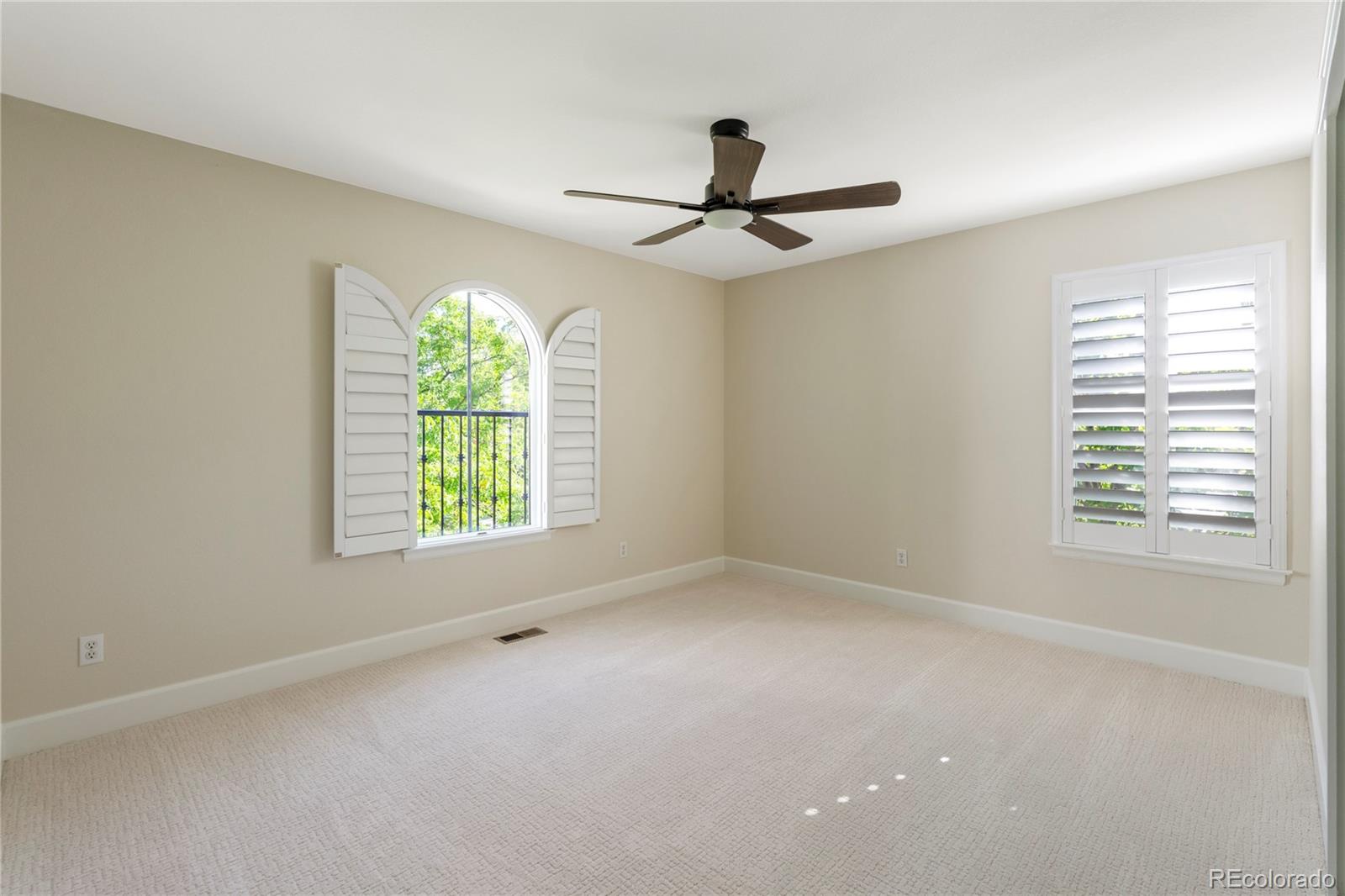MLS Image #27 for 10086 e 31st avenue,denver, Colorado