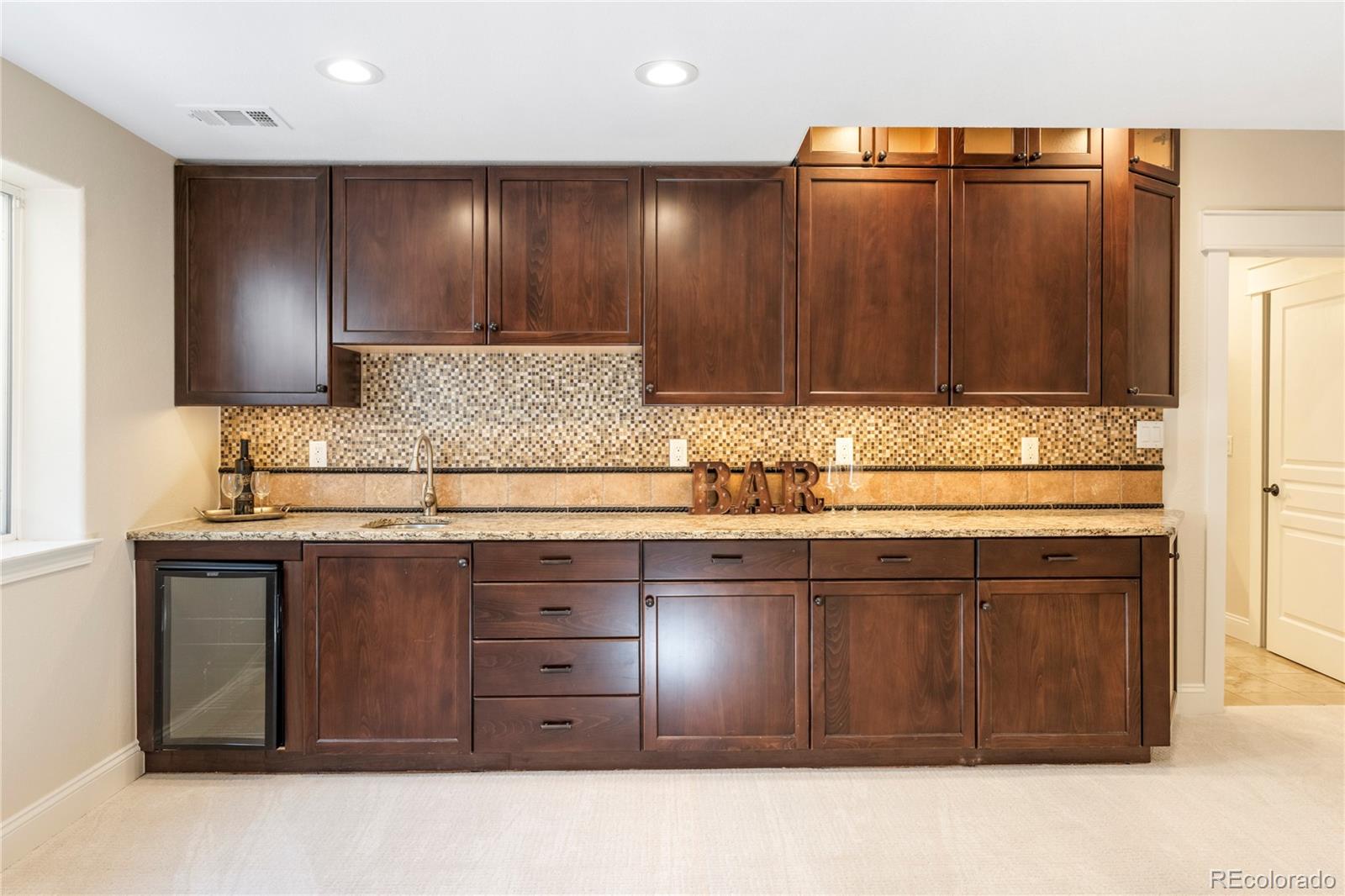 MLS Image #35 for 10086 e 31st avenue,denver, Colorado