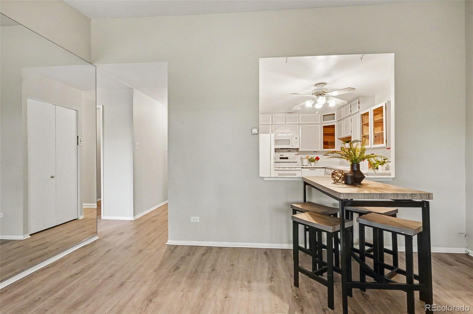 MLS Image #6 for 615 s alton way 7d,denver, Colorado