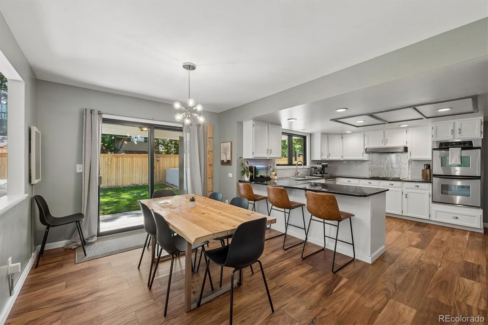 MLS Image #4 for 7552 s emerson circle,littleton, Colorado