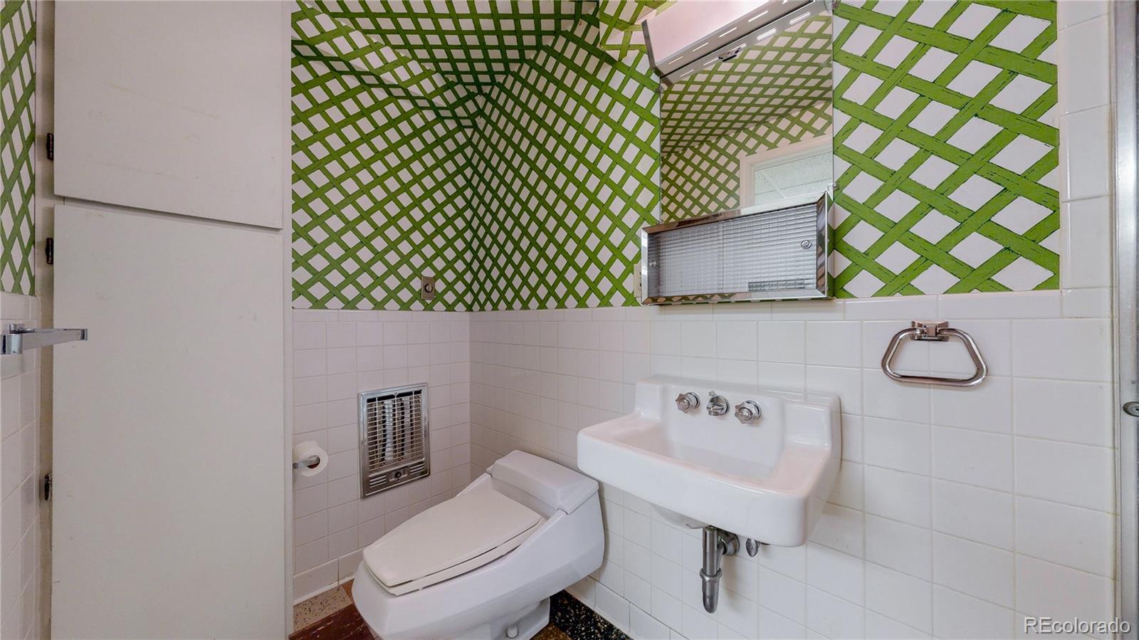 MLS Image #24 for 340  clermont st pkwy,denver, Colorado
