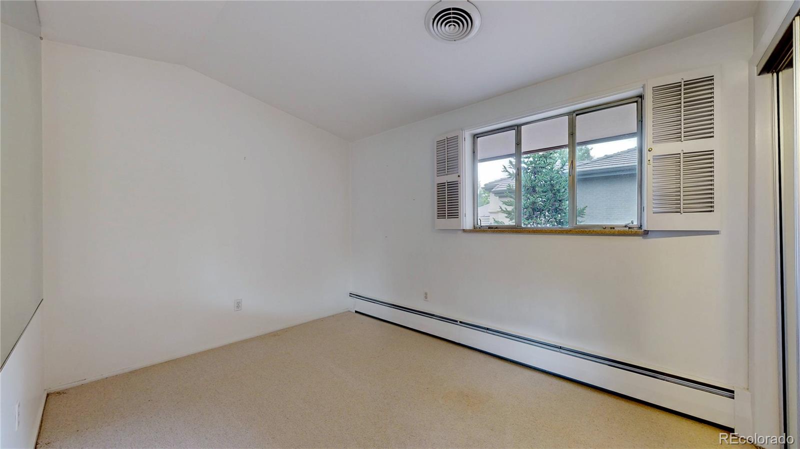 MLS Image #37 for 340  clermont st pkwy,denver, Colorado