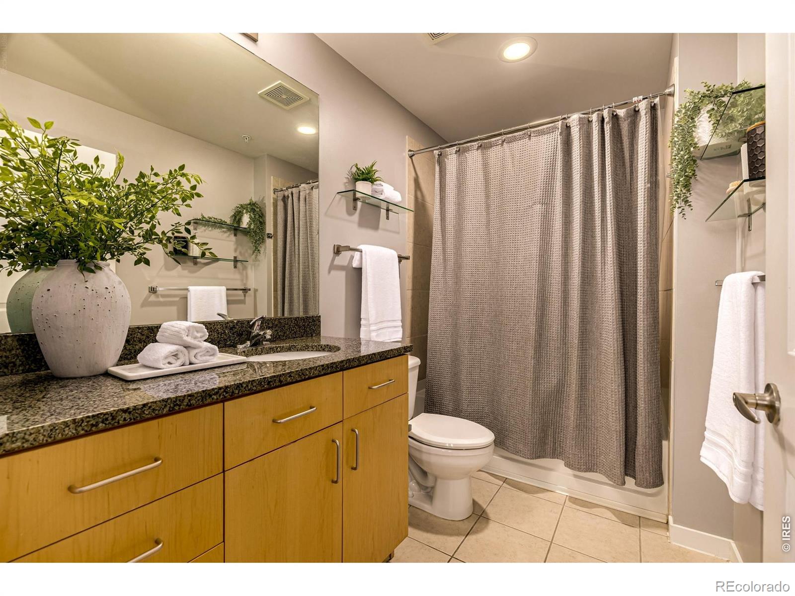 MLS Image #26 for 1700  bassett street,denver, Colorado