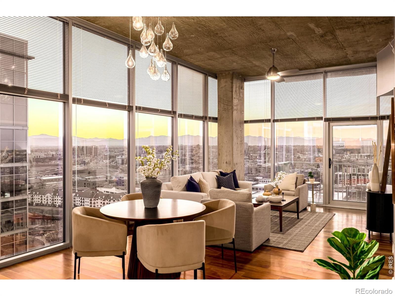 MLS Image #4 for 1700  bassett street,denver, Colorado