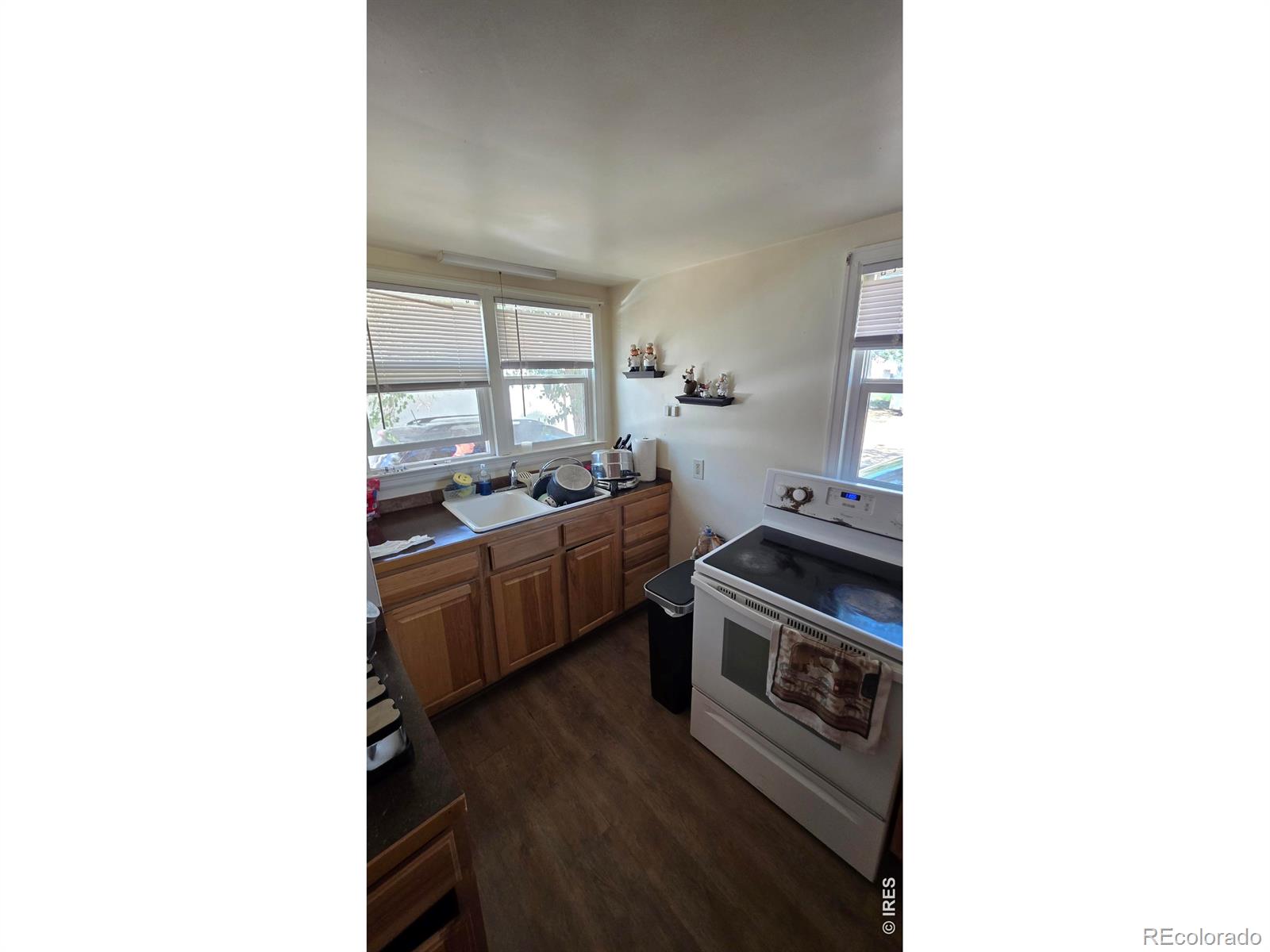 MLS Image #5 for 821  deuel street,fort morgan, Colorado