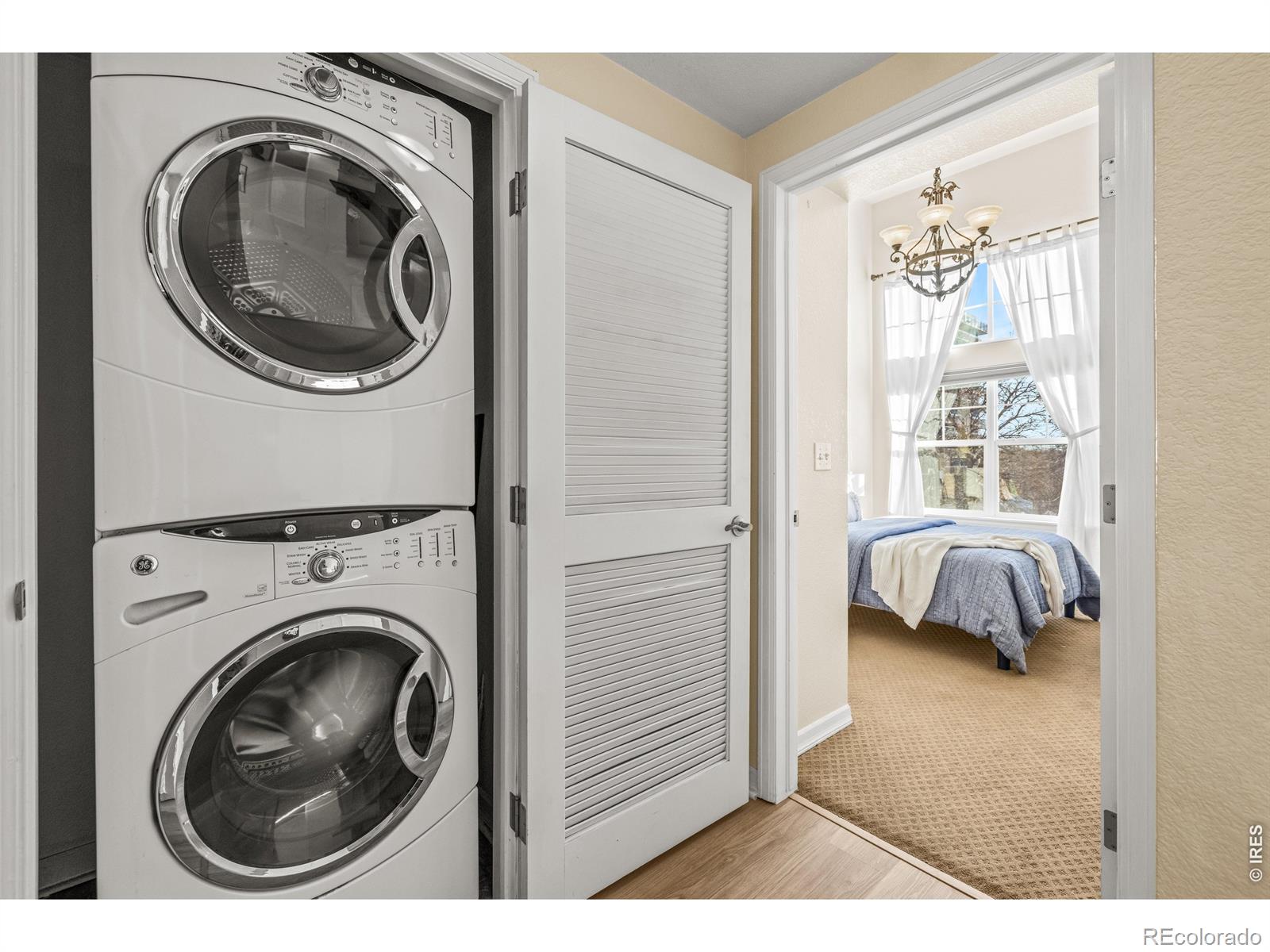 MLS Image #16 for 1623  saint paul street,denver, Colorado