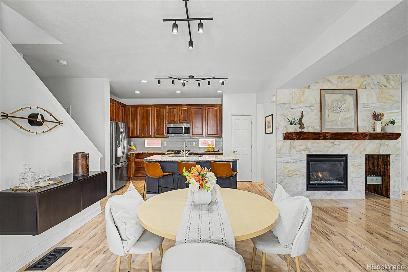 MLS Image #16 for 3164  geneva court,denver, Colorado