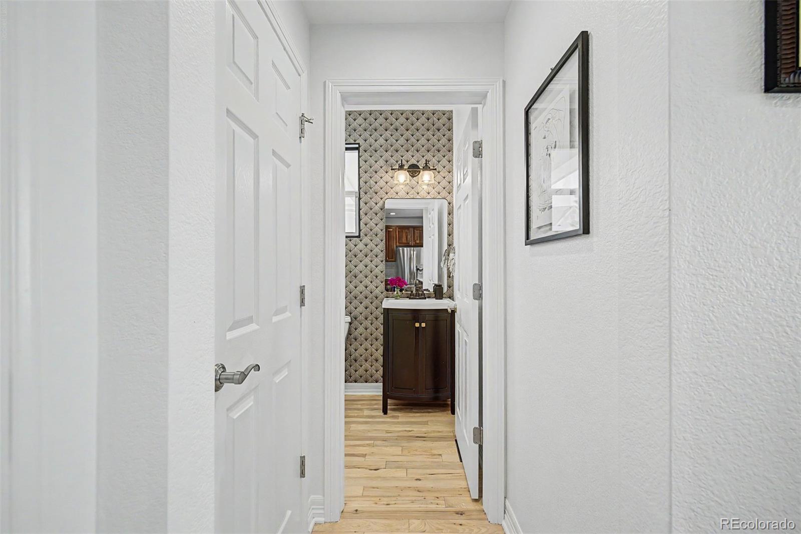 MLS Image #26 for 3164  geneva court,denver, Colorado