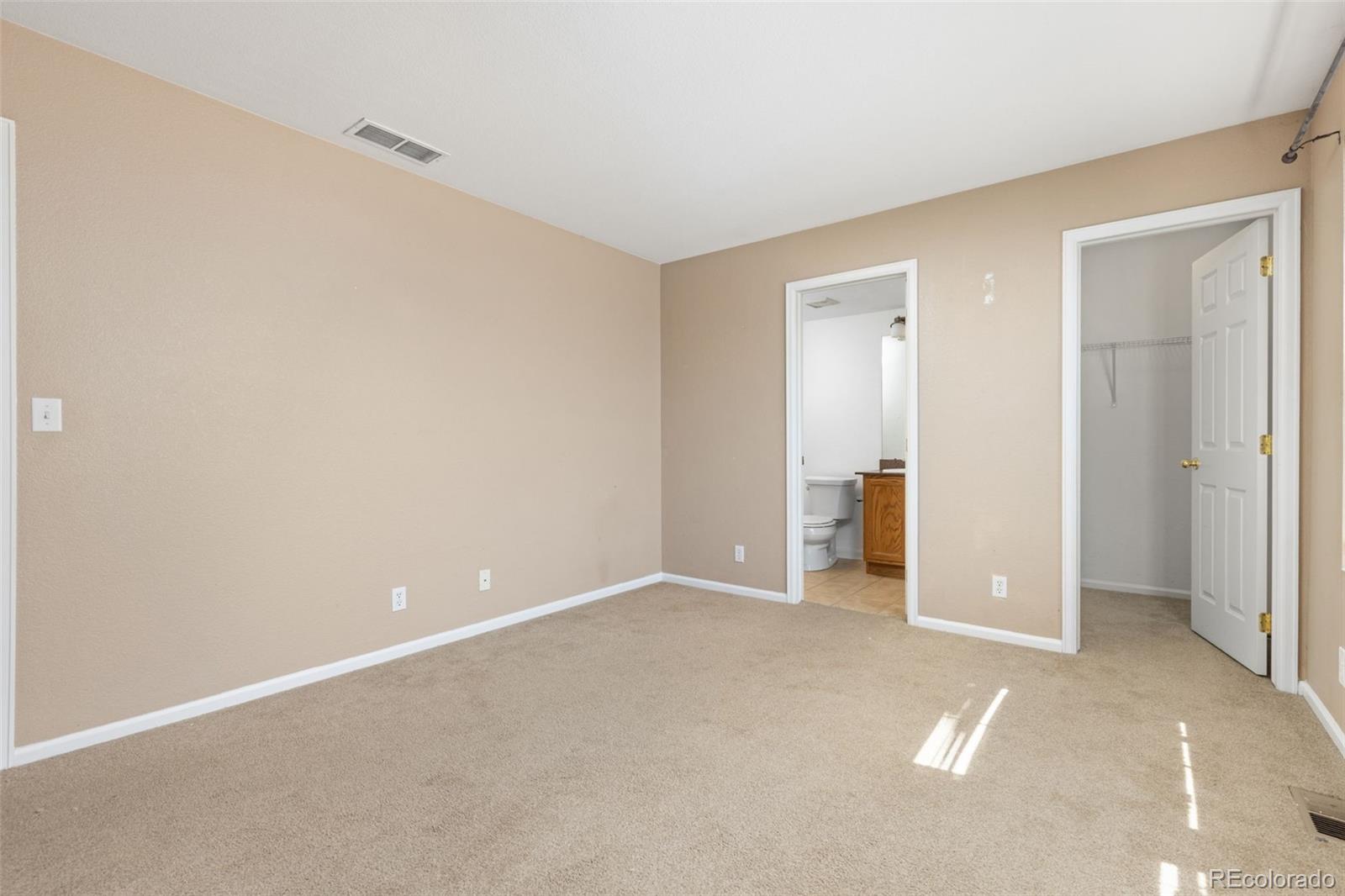 MLS Image #11 for 9323  welby road,denver, Colorado