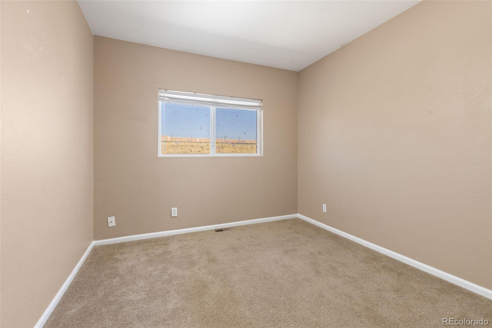 MLS Image #16 for 9323  welby road,denver, Colorado