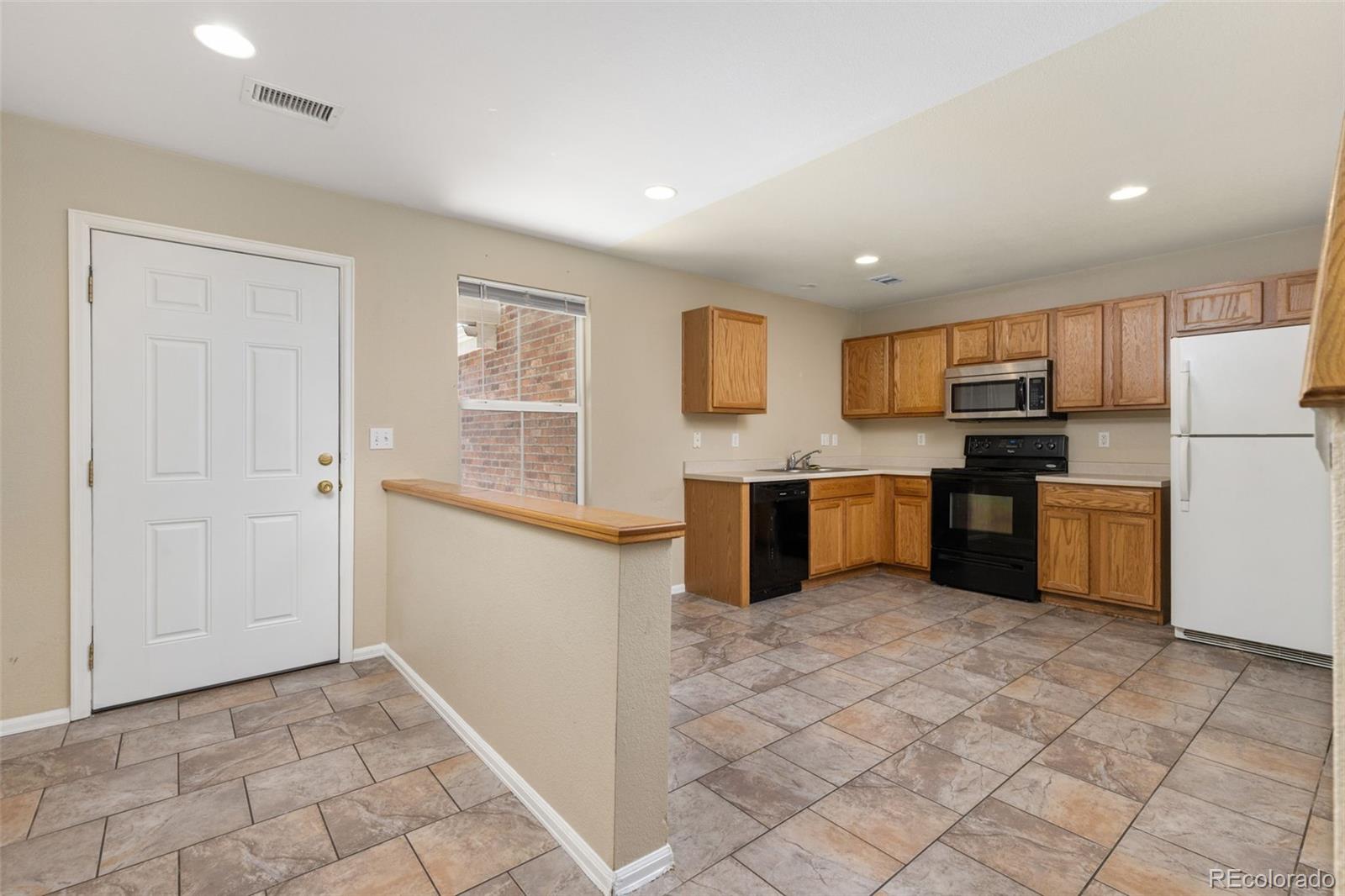 MLS Image #4 for 9323  welby road,denver, Colorado