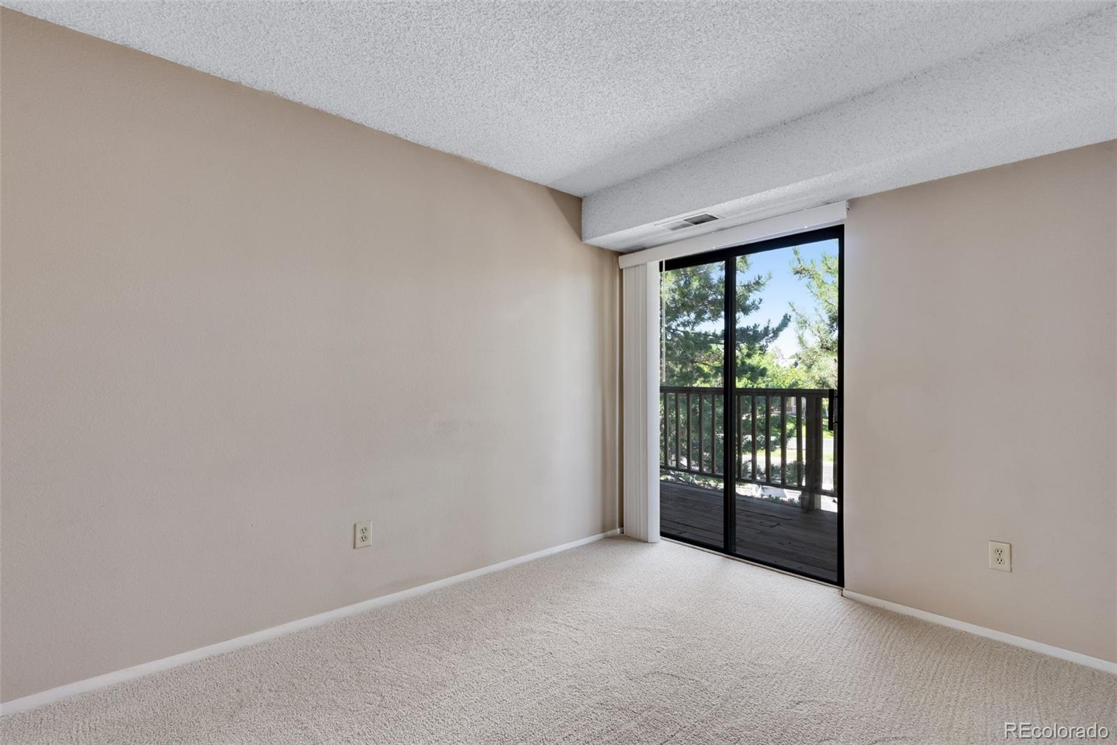 MLS Image #11 for 9690  brentwood way,broomfield, Colorado