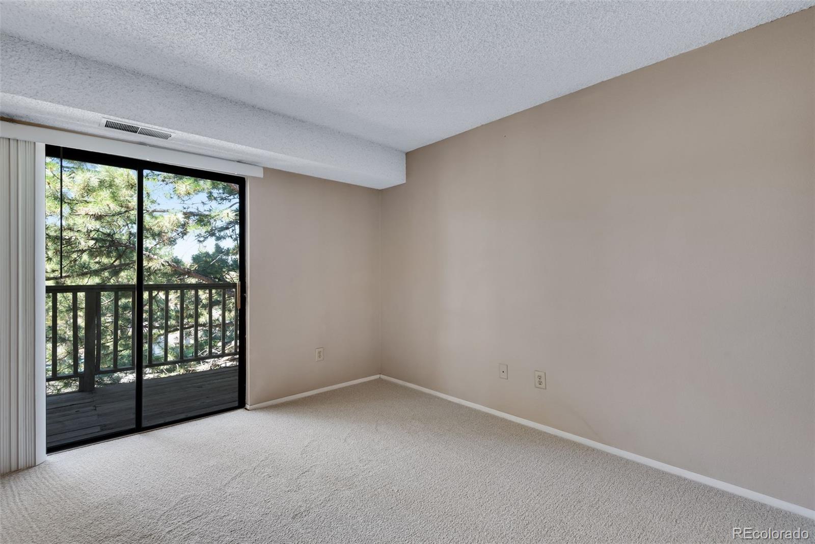 MLS Image #15 for 9690  brentwood way,broomfield, Colorado