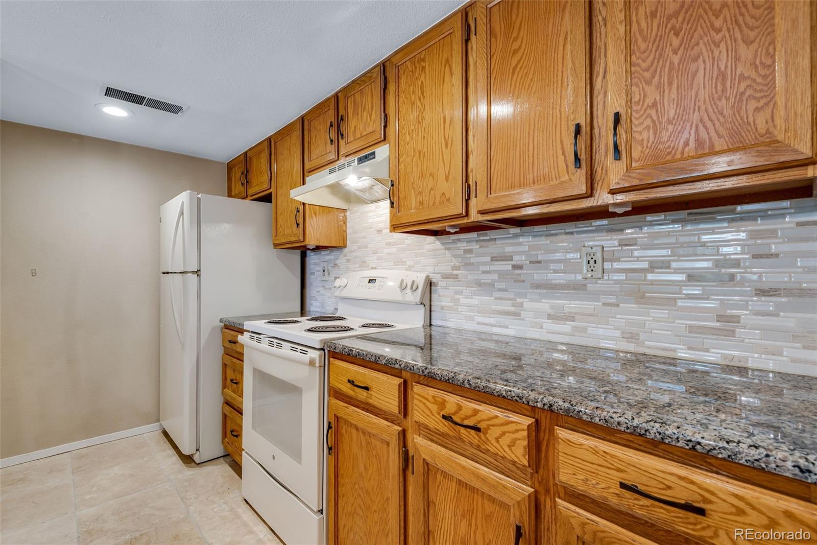 MLS Image #6 for 9690  brentwood way,broomfield, Colorado