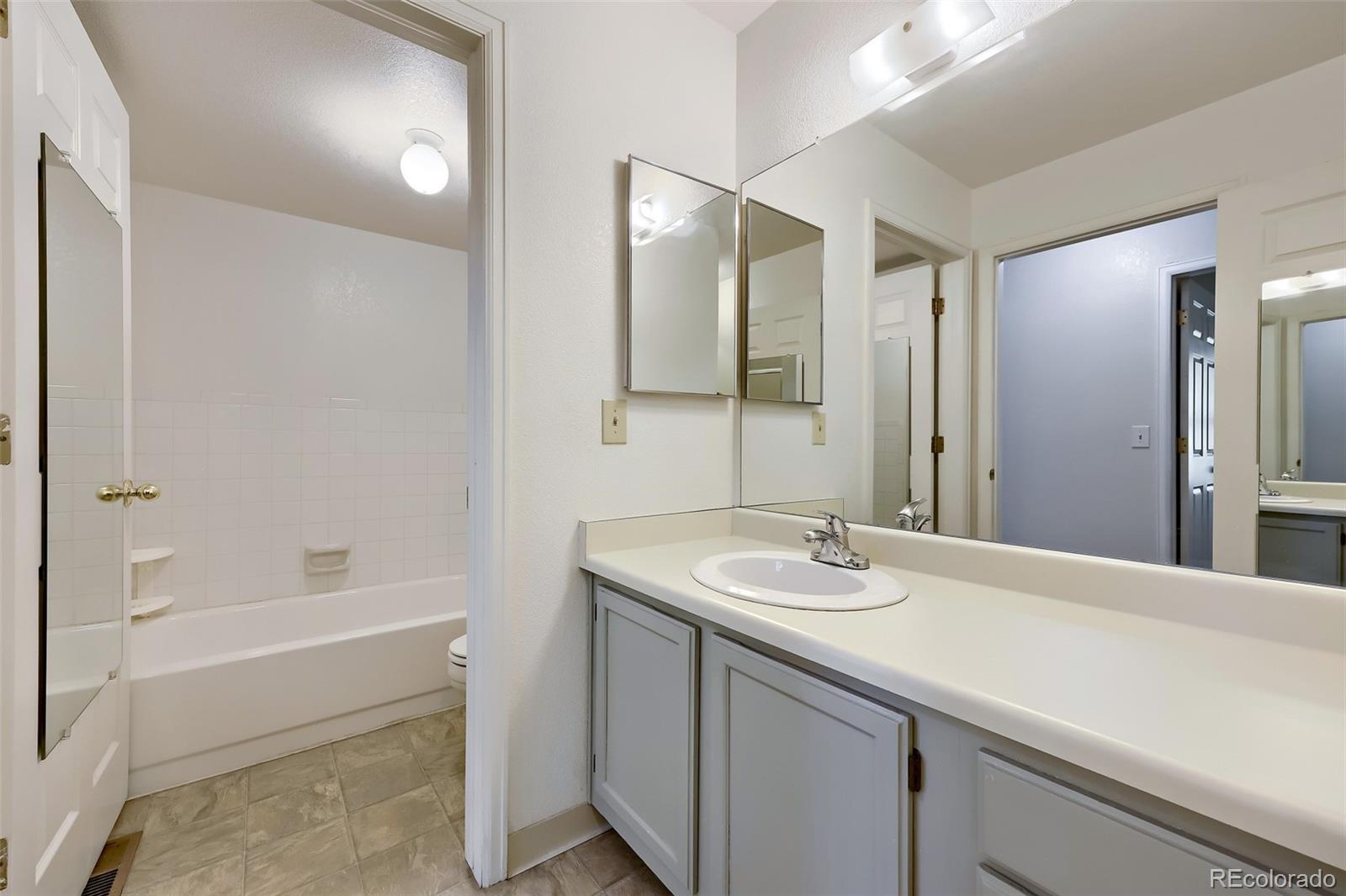 MLS Image #4 for 1383 w 88th avenue 302,thornton, Colorado