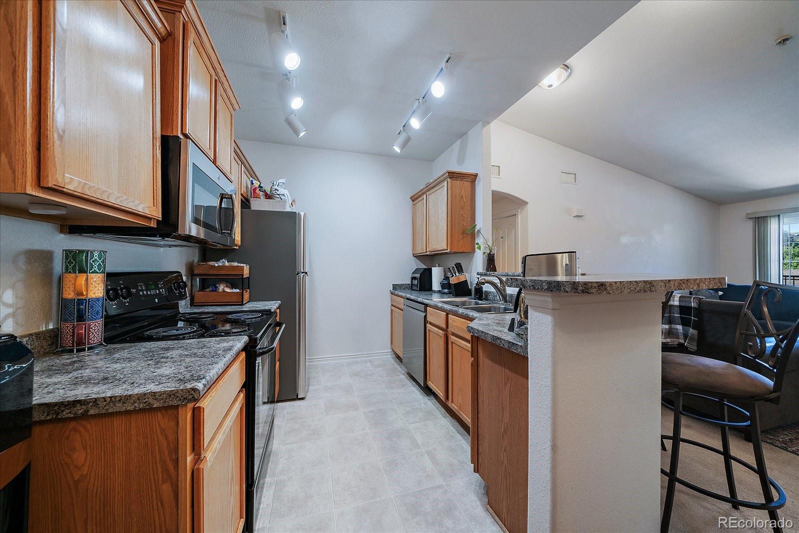 MLS Image #3 for 18669  stroh road,parker, Colorado