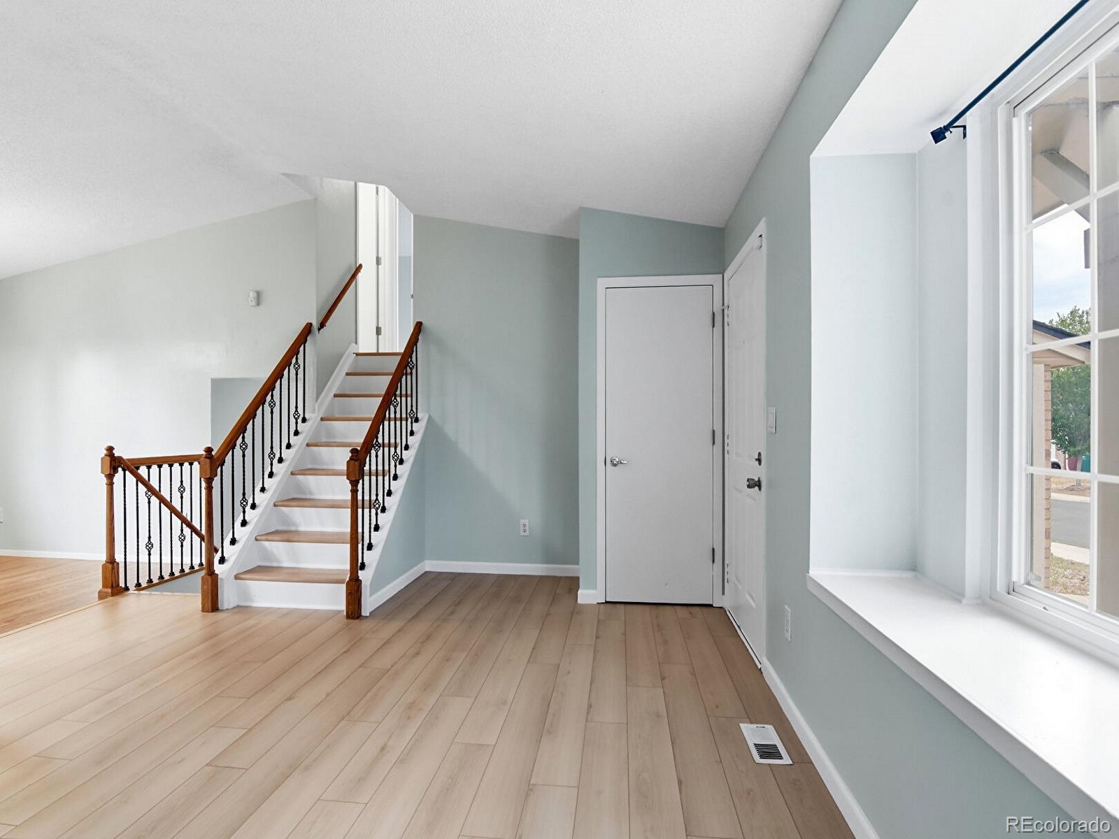 MLS Image #6 for 19472 e princeton place,aurora, Colorado