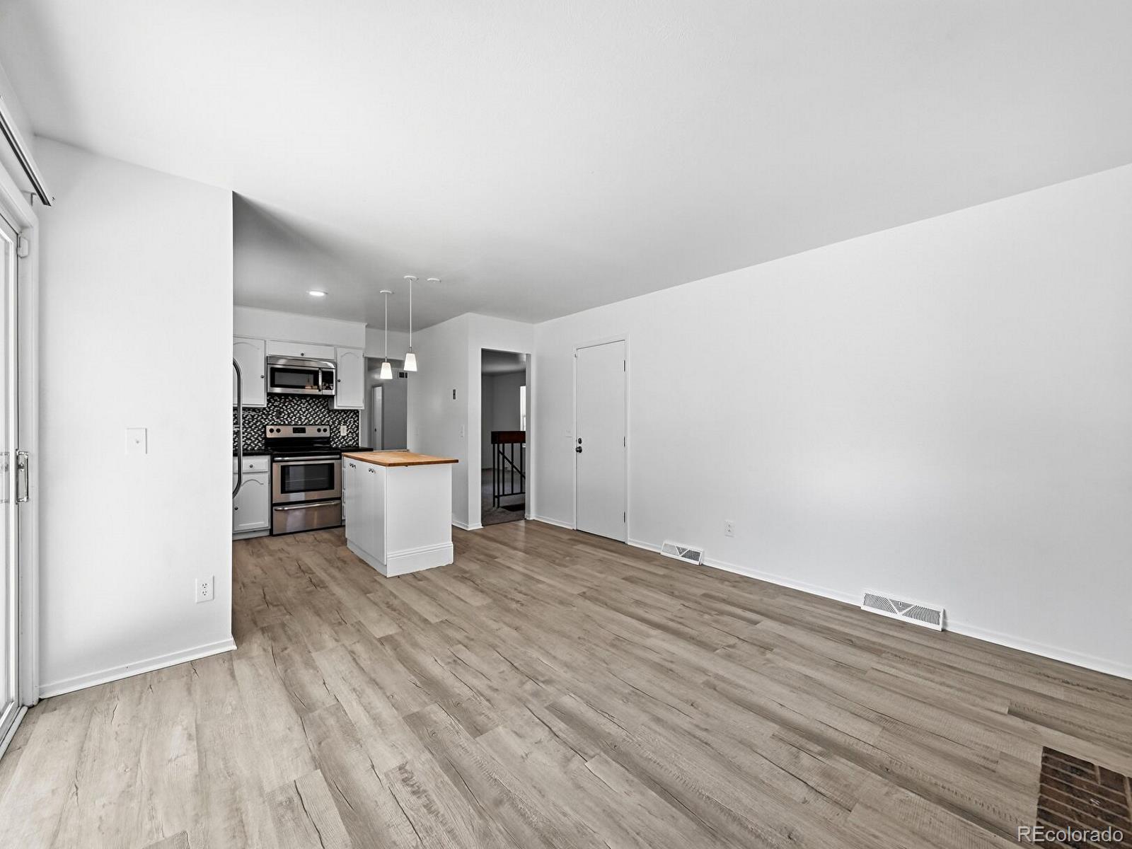 MLS Image #9 for 4538 s nucla street,aurora, Colorado