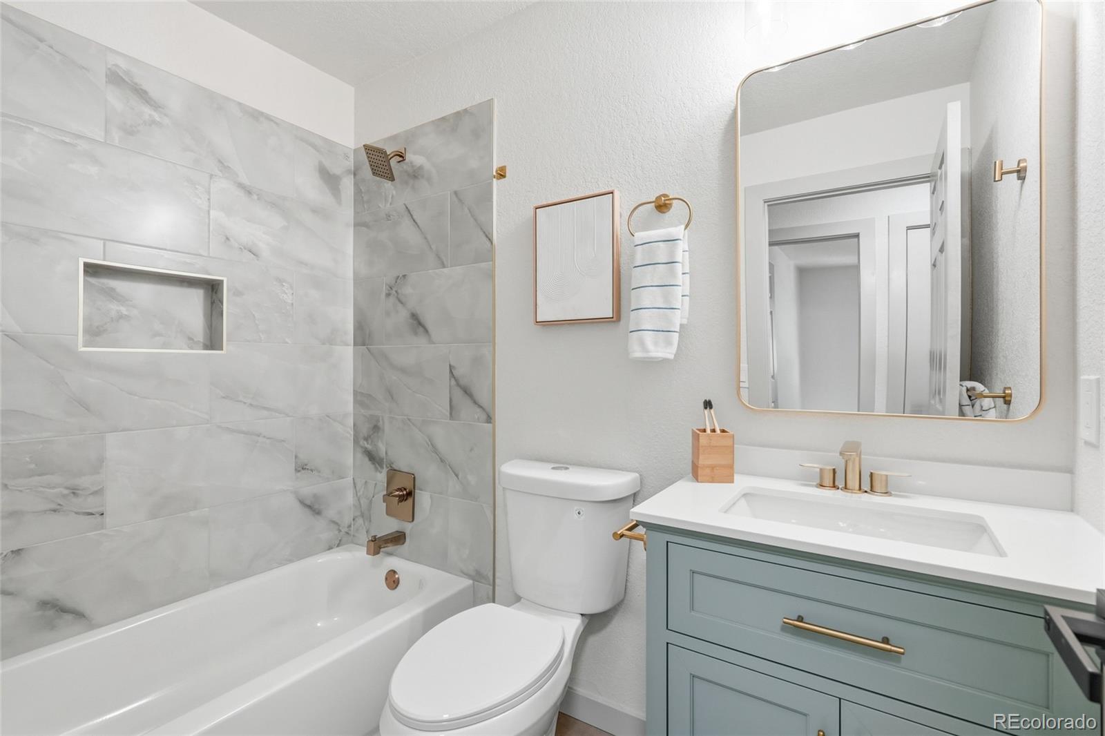 MLS Image #6 for 18030 e oxford drive,aurora, Colorado