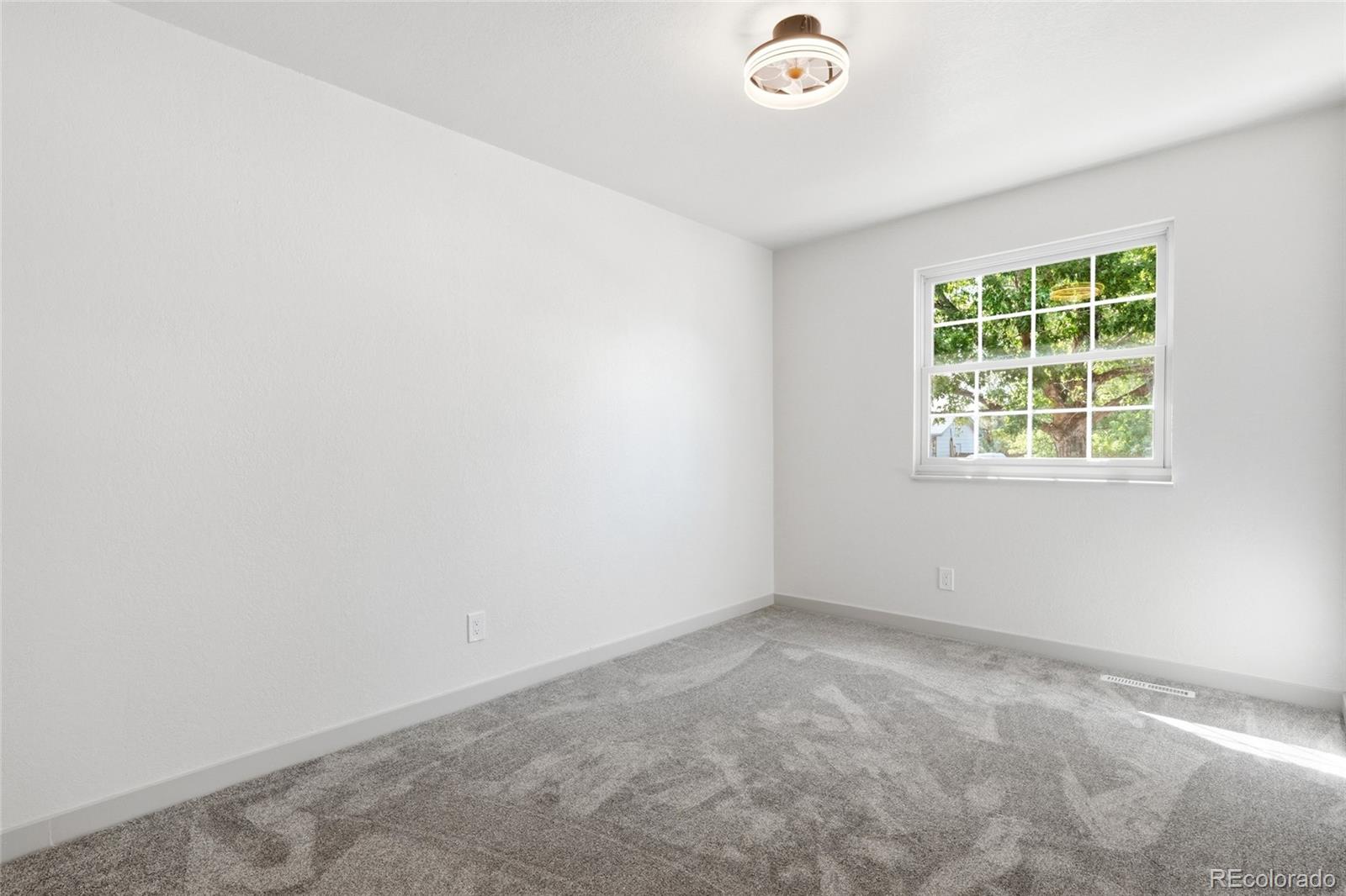MLS Image #8 for 18030 e oxford drive,aurora, Colorado