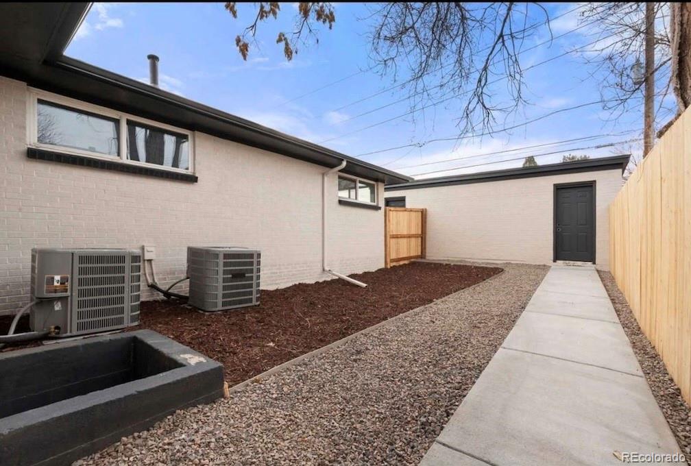 MLS Image #8 for 3313  jasmine street,denver, Colorado
