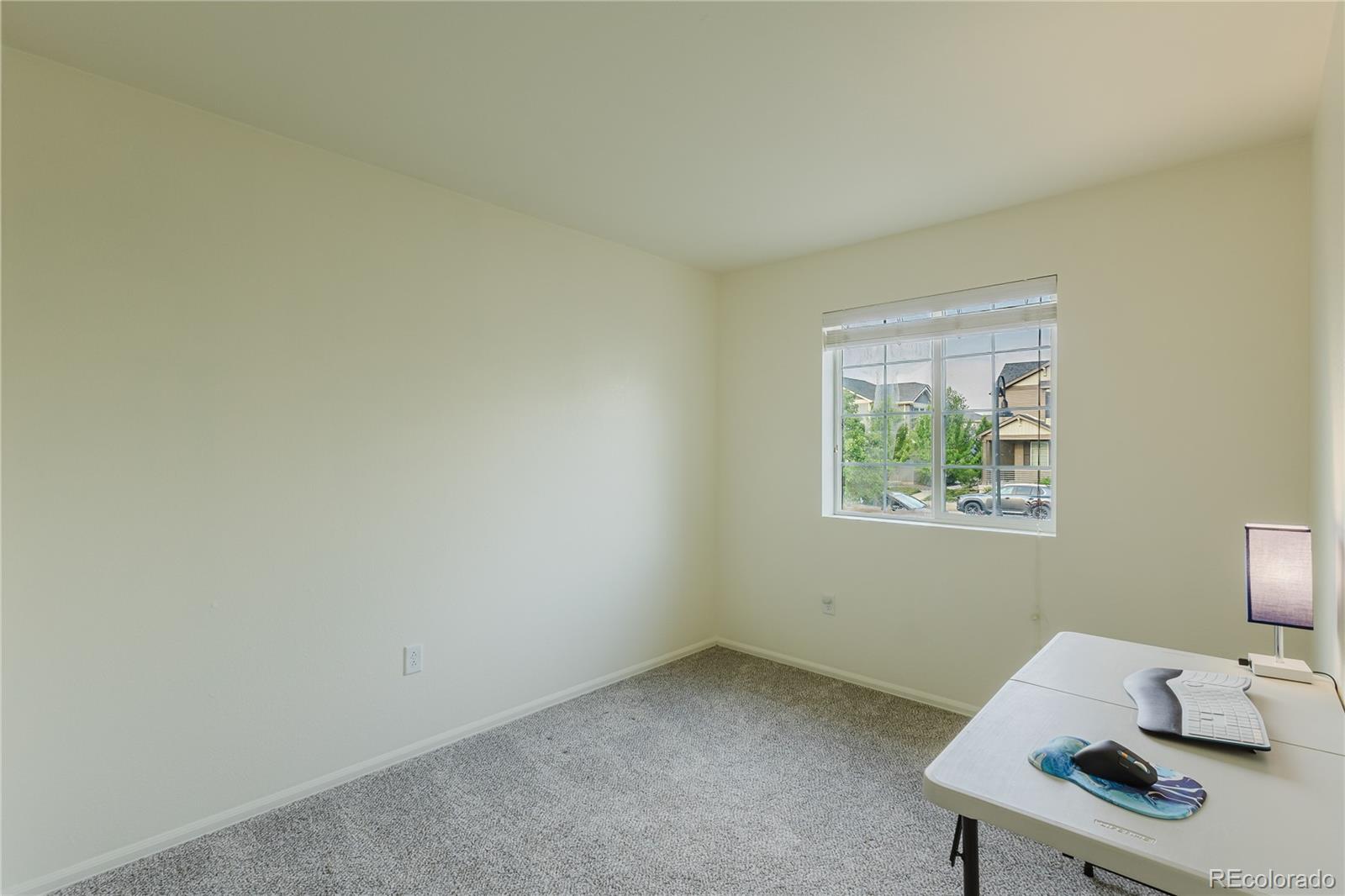 MLS Image #14 for 223 s new castle way,aurora, Colorado