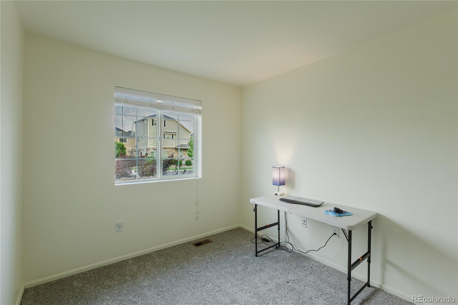 MLS Image #15 for 223 s new castle way,aurora, Colorado