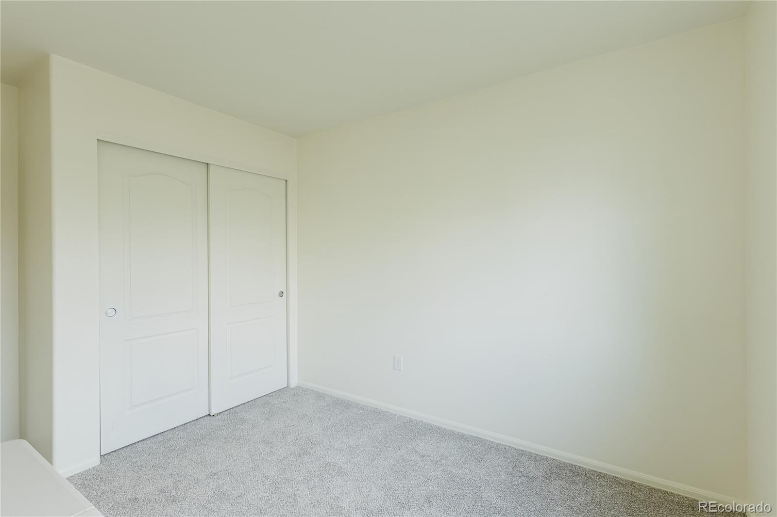 MLS Image #17 for 223 s new castle way,aurora, Colorado