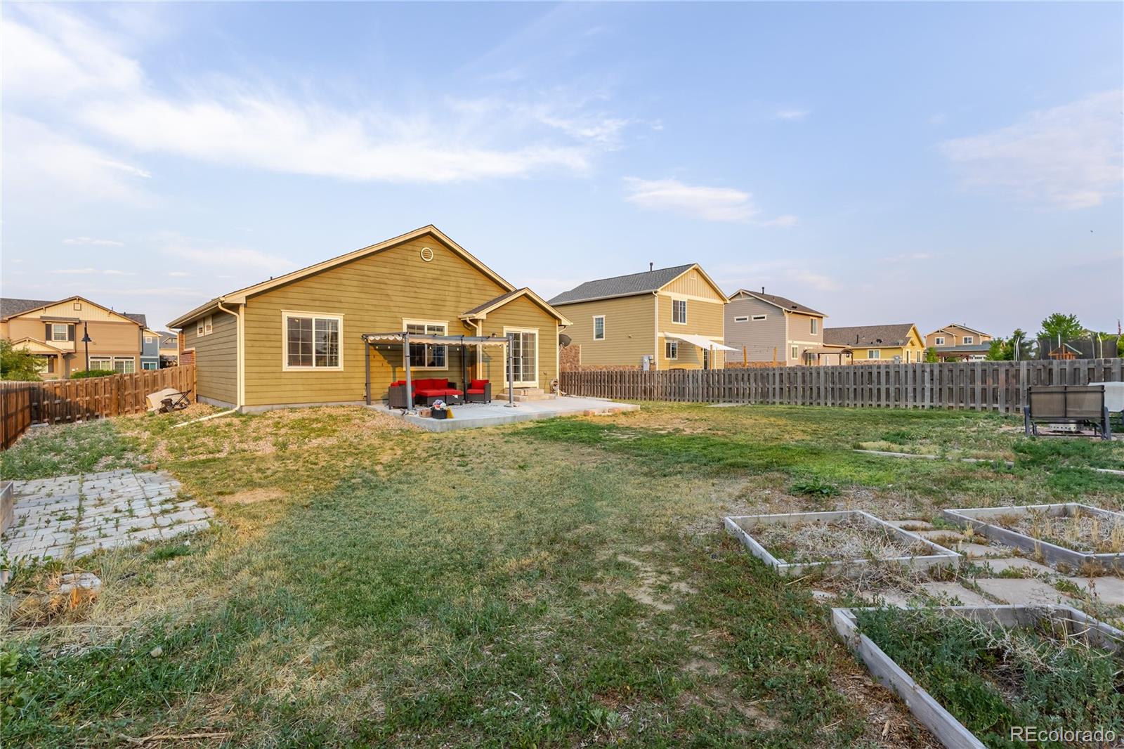 MLS Image #34 for 223 s new castle way,aurora, Colorado