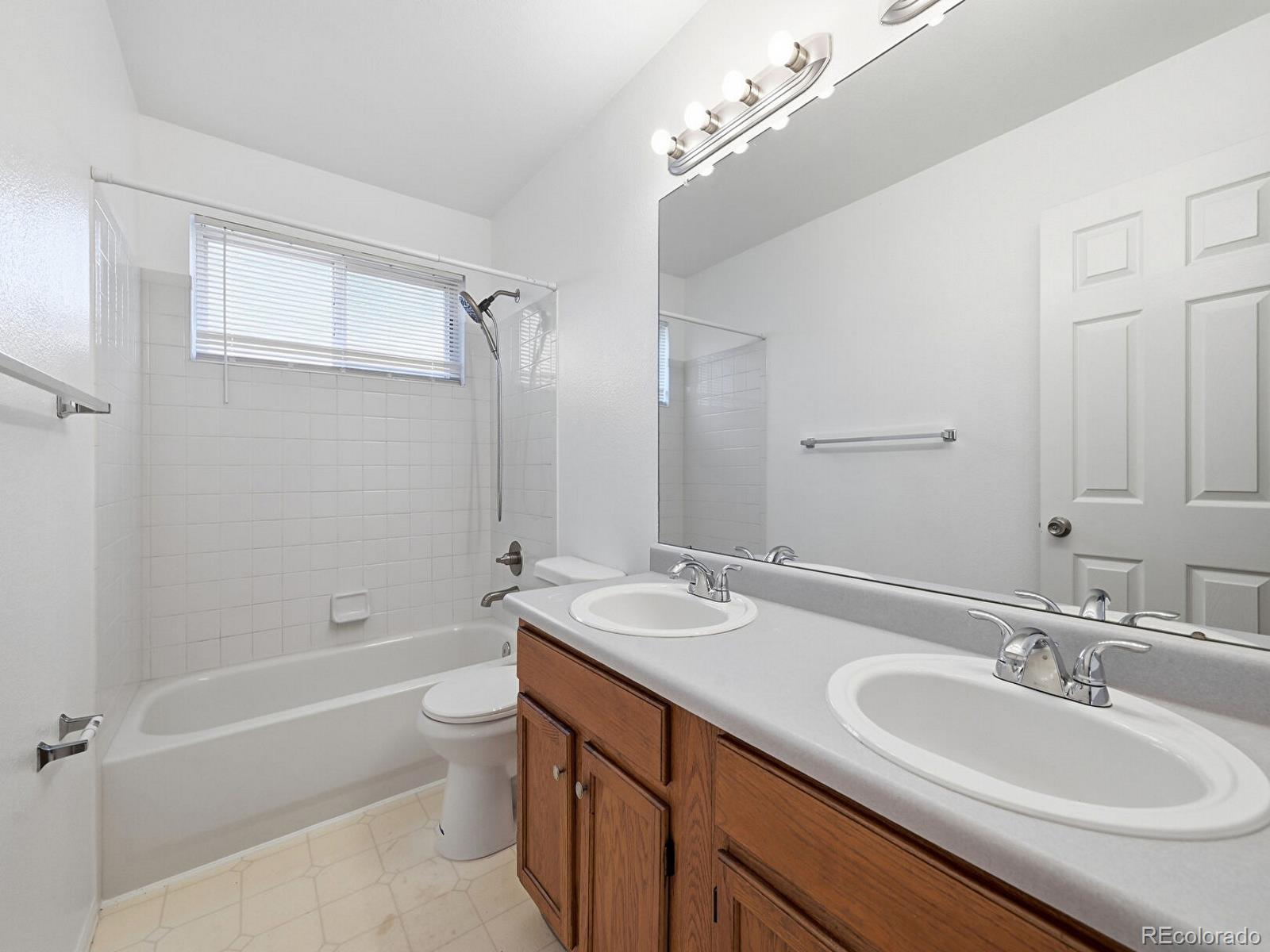 MLS Image #20 for 4064 s himalaya way,aurora, Colorado