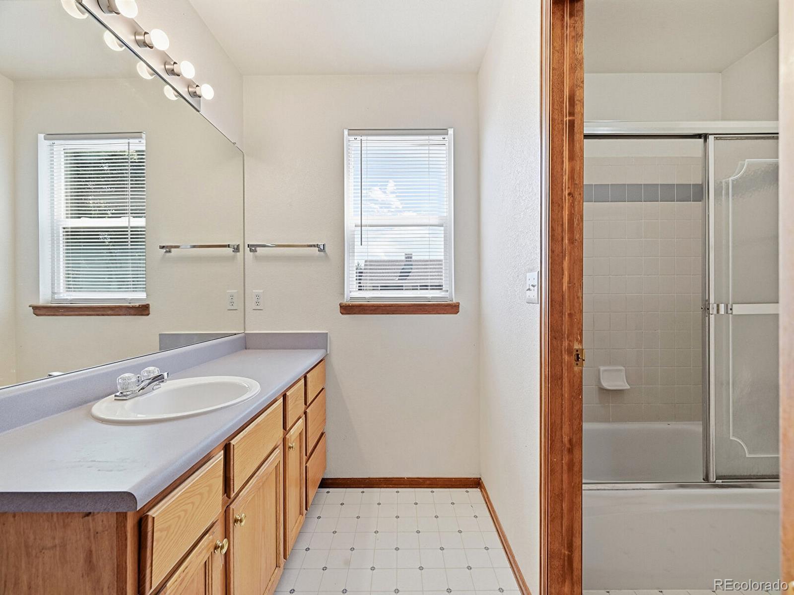 MLS Image #22 for 4934 s danube street,aurora, Colorado