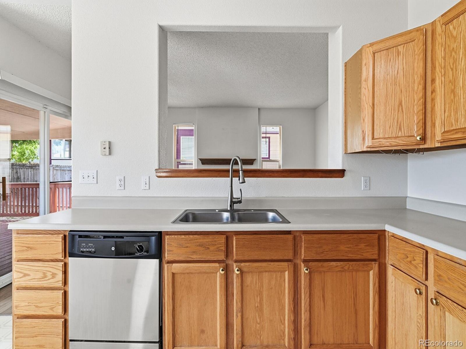 MLS Image #9 for 4934 s danube street,aurora, Colorado
