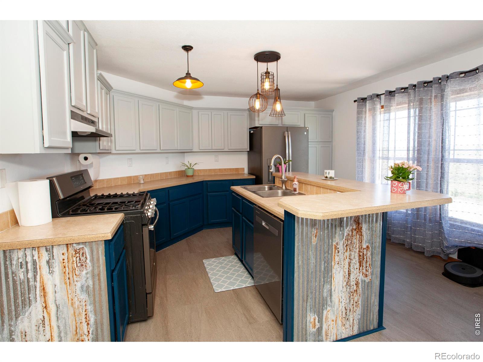 MLS Image #14 for 26009  county road 45 ,iliff, Colorado