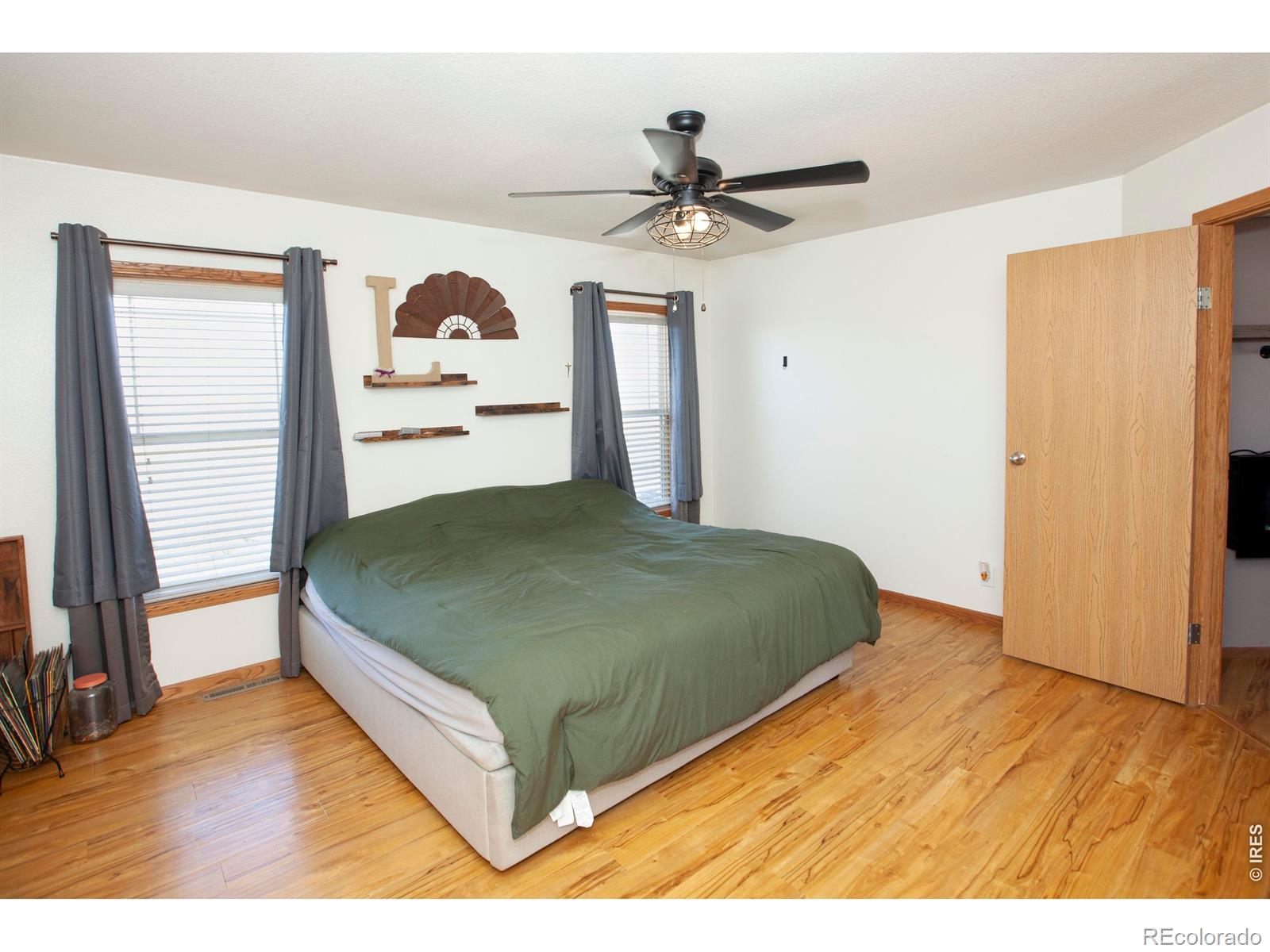 MLS Image #22 for 26009  county road 45 ,iliff, Colorado