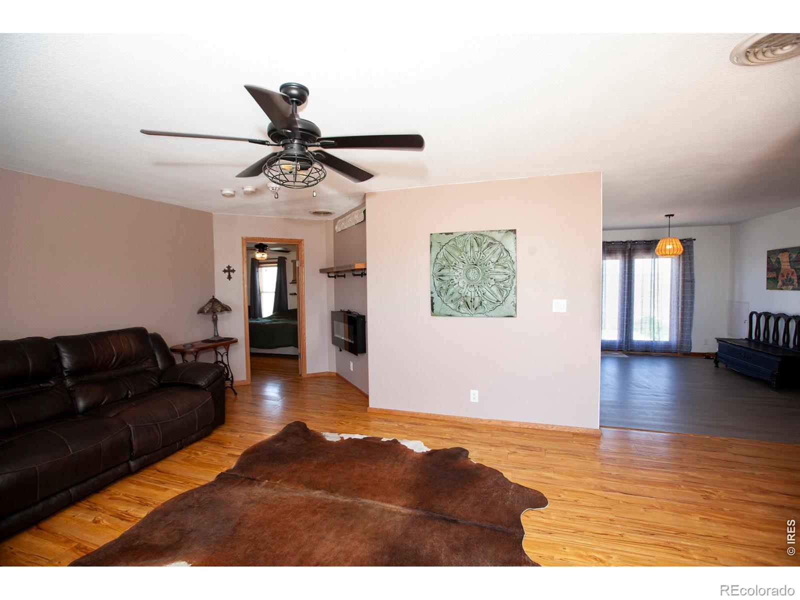 MLS Image #6 for 26009  county road 45 ,iliff, Colorado
