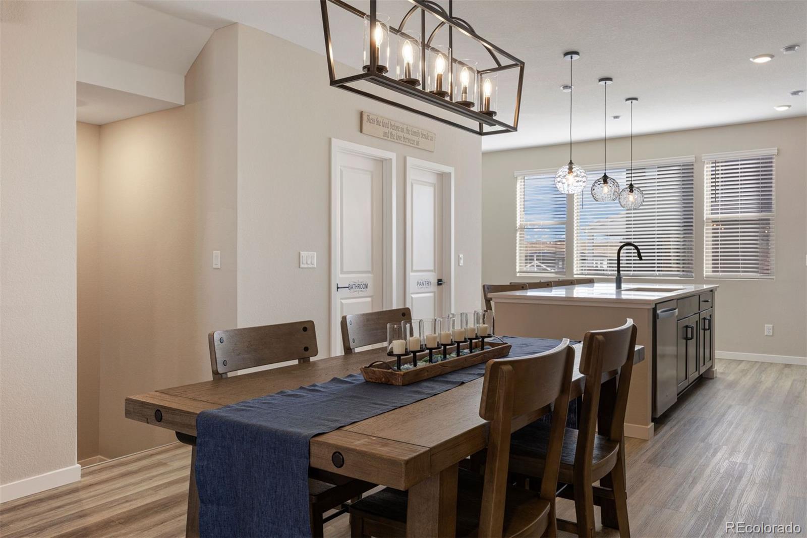 MLS Image #2 for 8349  mount kataka street,littleton, Colorado