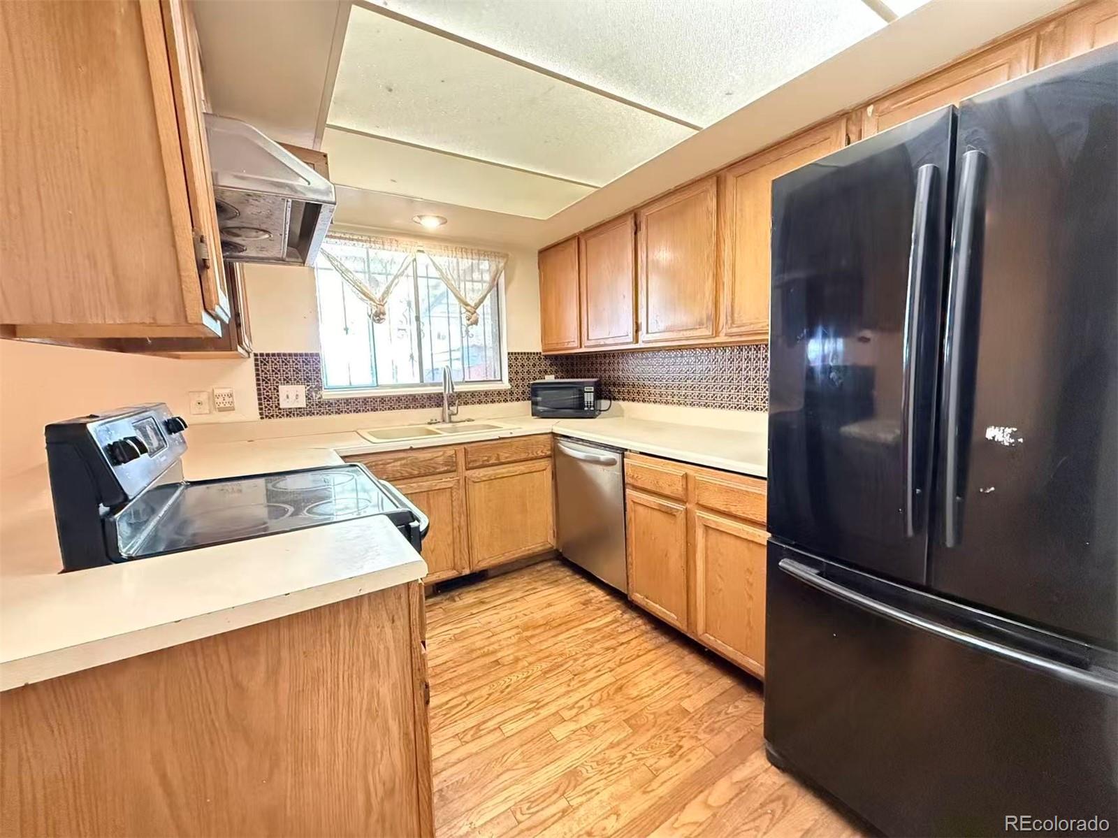 MLS Image #6 for 9280 e nassau avenue ,denver, Colorado