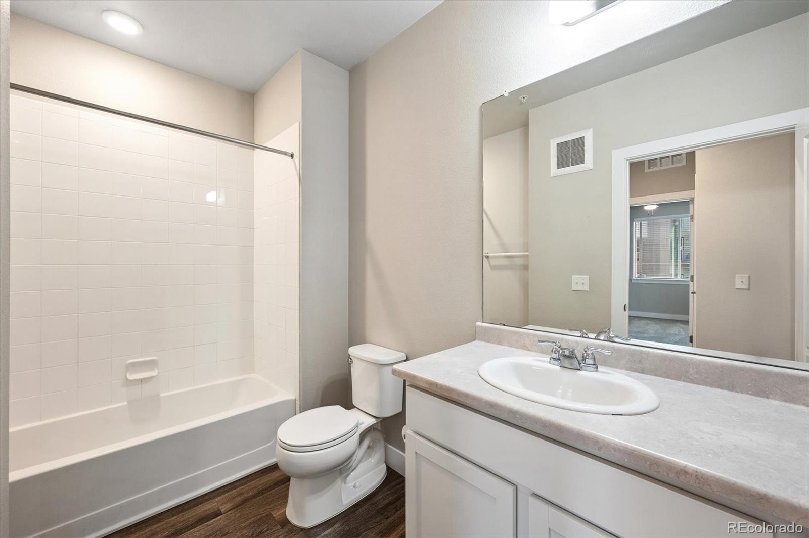 MLS Image #15 for 14331 e tennessee avenue,aurora, Colorado