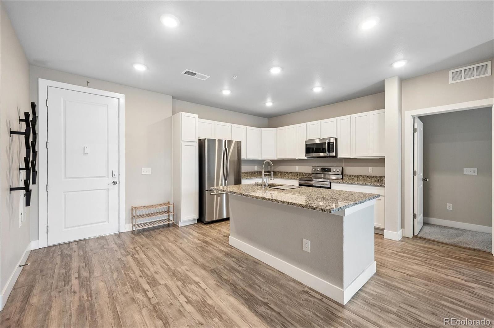 MLS Image #3 for 14331 e tennessee avenue,aurora, Colorado