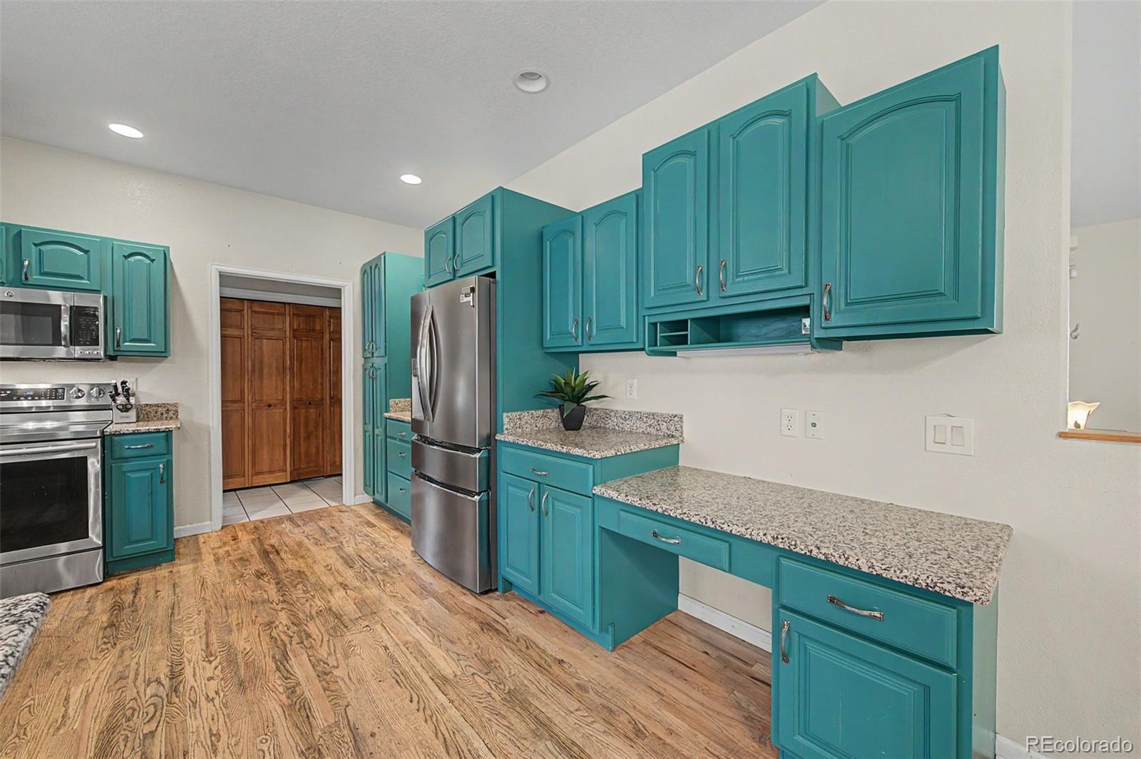 MLS Image #11 for 15505  curwood drive,colorado springs, Colorado
