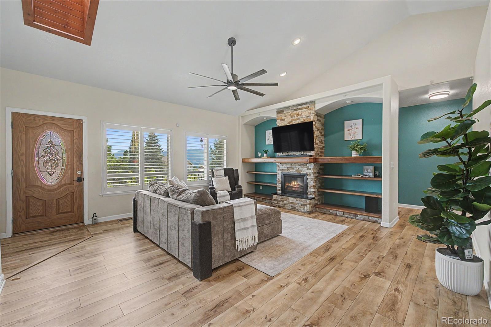 MLS Image #2 for 15505  curwood drive,colorado springs, Colorado