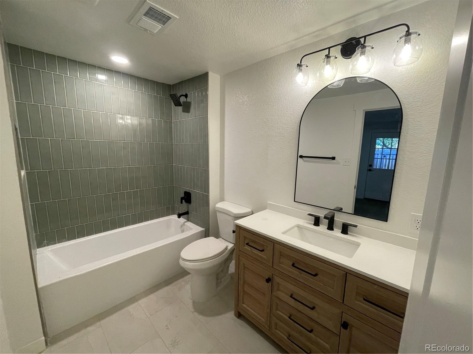 MLS Image #2 for 2336 s franklin street,denver, Colorado