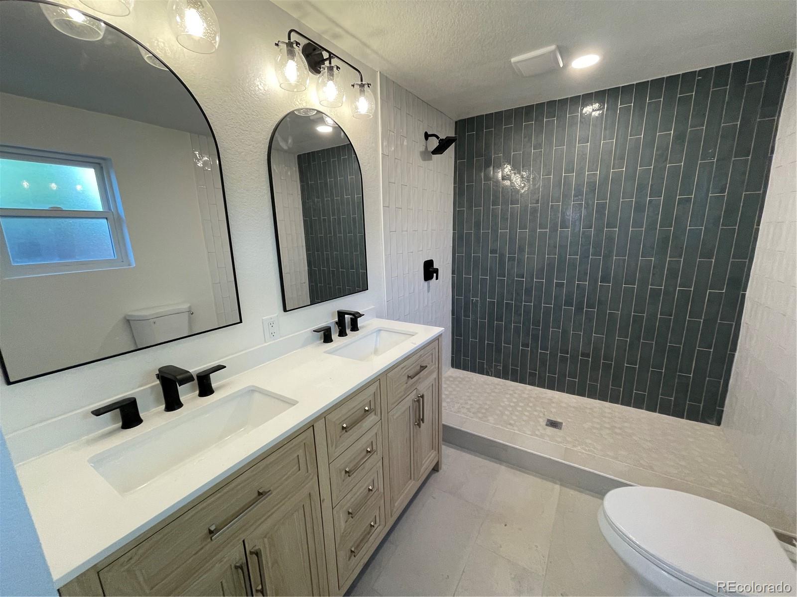 MLS Image #3 for 2336 s franklin street,denver, Colorado